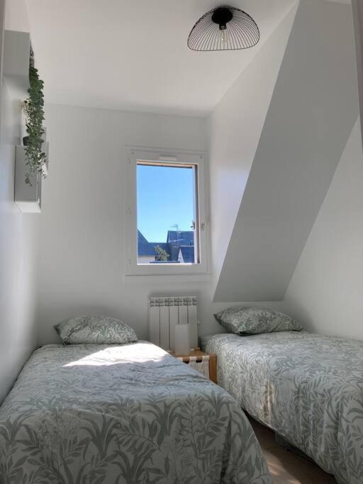 Cabourg, Appartement T2 Acces Direct Mer Экстерьер фото